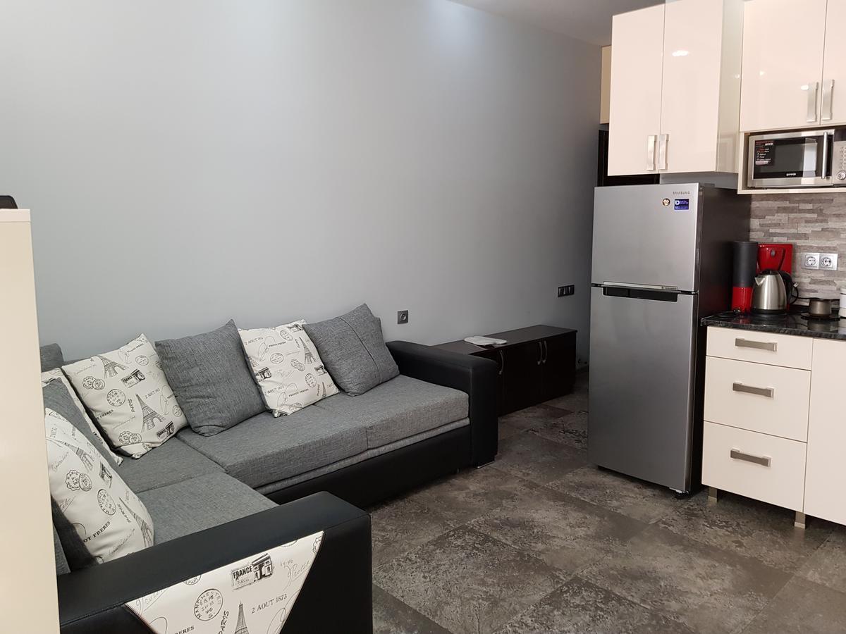 Apartament Gia Batumi Eksteriør bilde