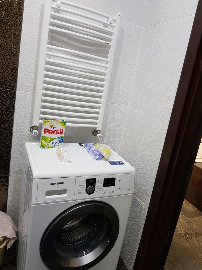 Apartament Gia Batumi Eksteriør bilde