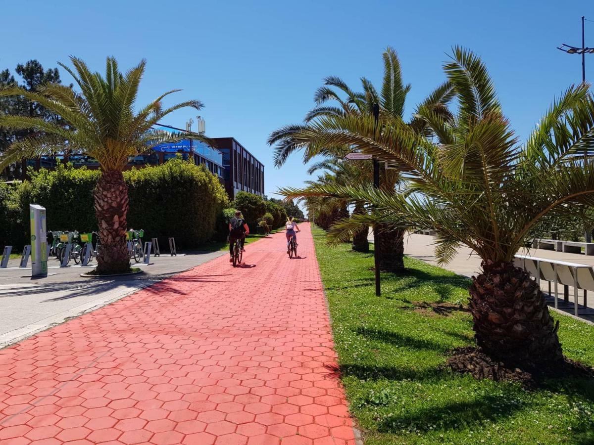 Apartament Gia Batumi Eksteriør bilde